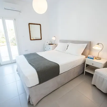 Beachfront - Traditional Greek