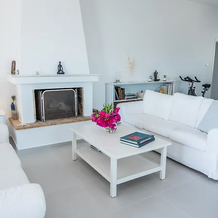 Beachfront - Traditional Greek *